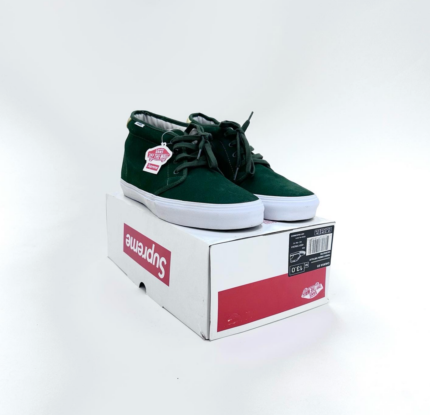 Box logo Chukka