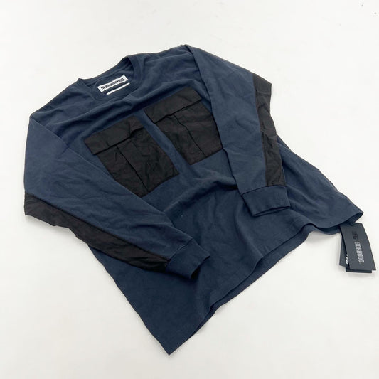 Front pocket long sleeve