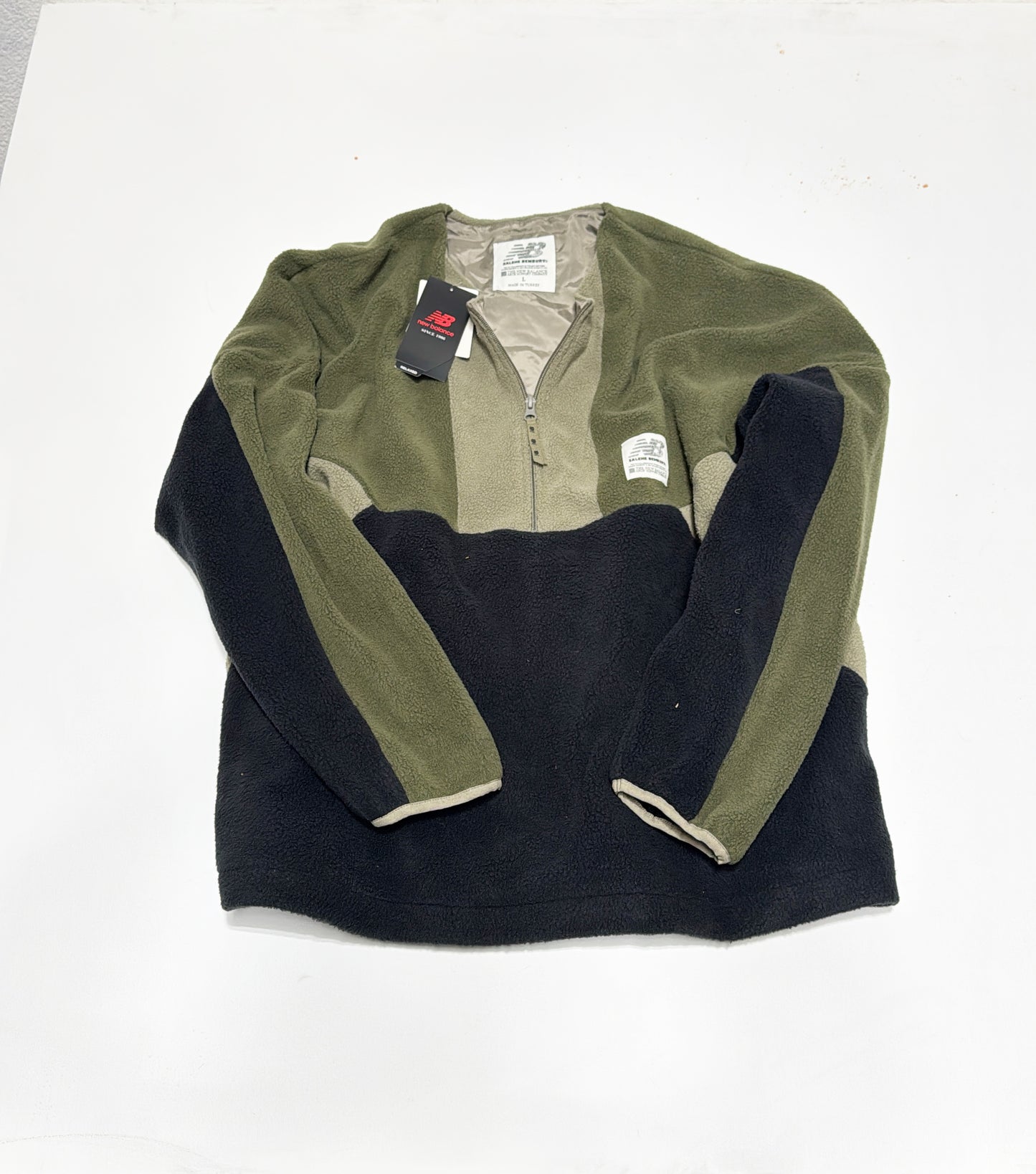 SB x New Balance - Large