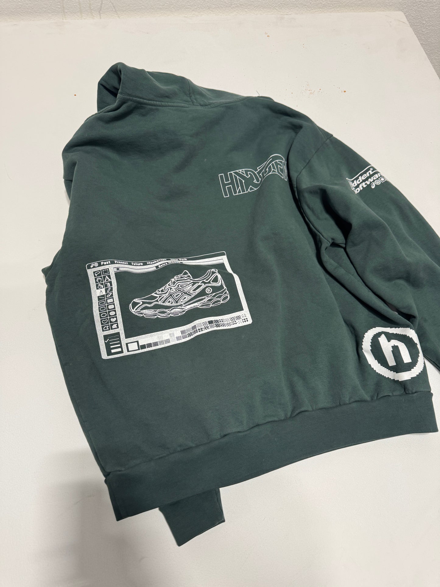 Hidden x Asics Hoodie - XL