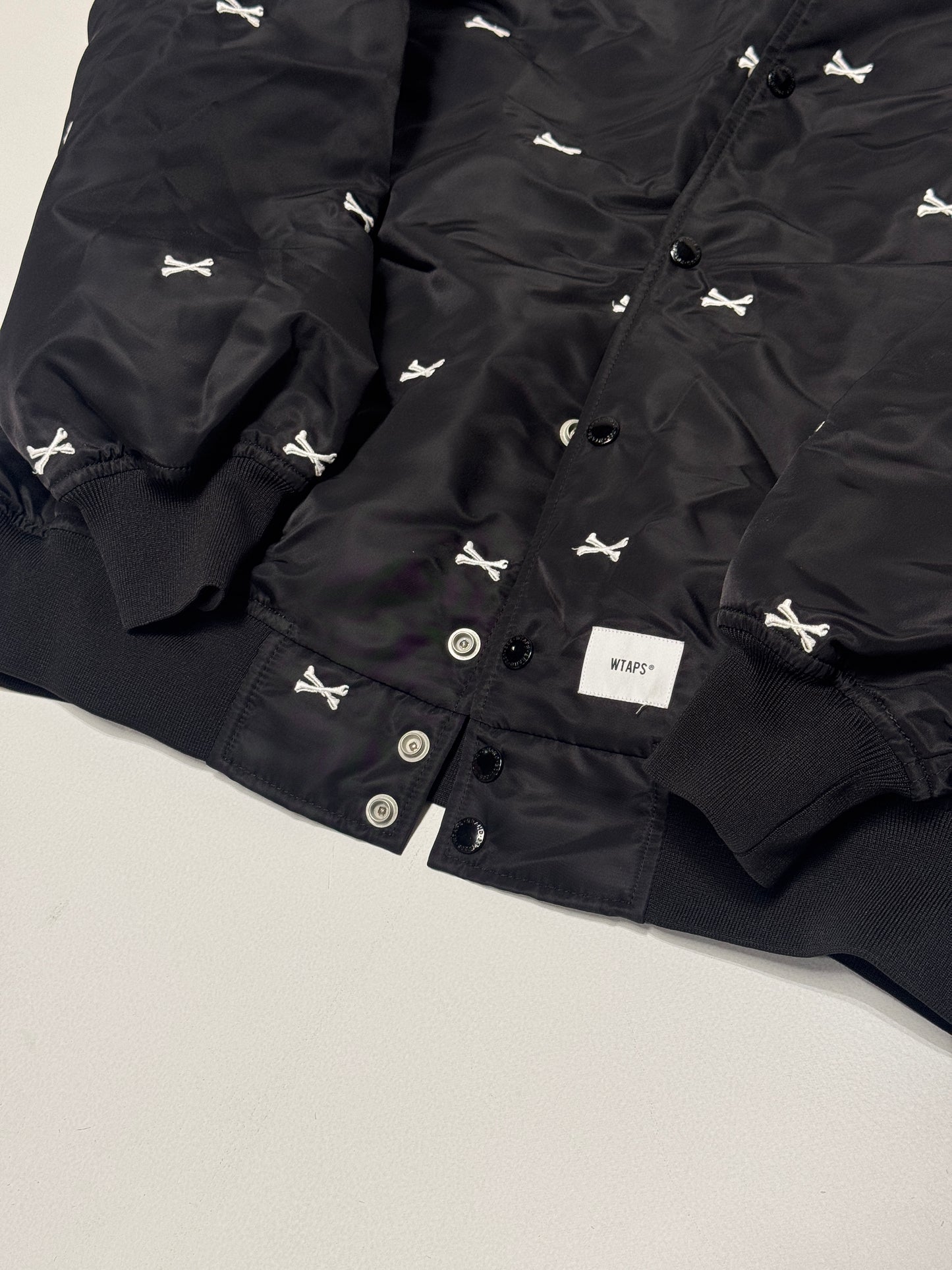 WTAPS - Nylon Jacket - Fits like L